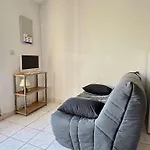 別荘 Maison 2 Pieces Avec Mezzanine, Piscine Et Parking Prives, 6 Couchages A 700m De La - - Fr-1-225-74